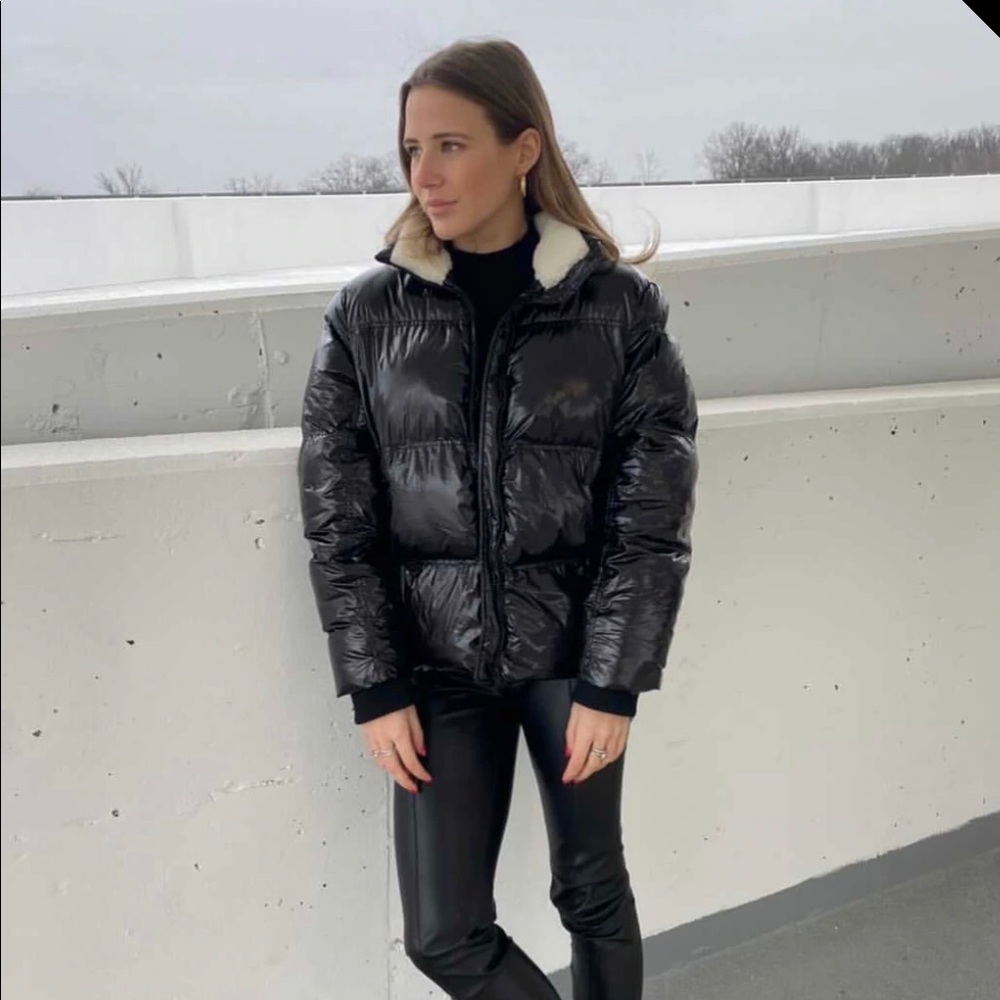 Deluc black shiny puffer coat size small